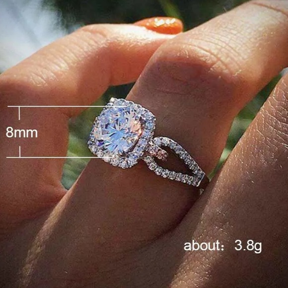 🎉HOST PICK! Elegant 925 Silver White Sapphire Ring! - Picture 3 of 3